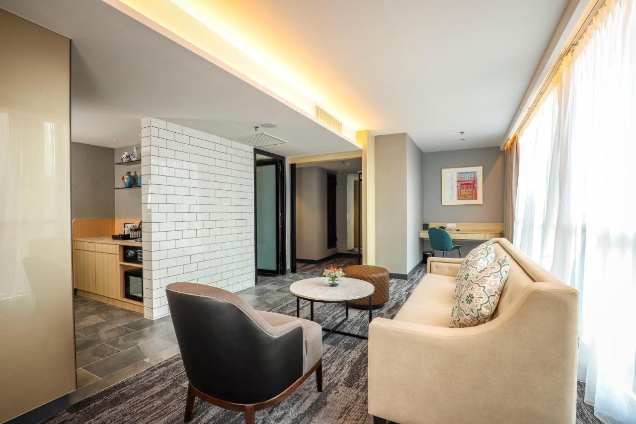 Hotel Santa Grand Signature