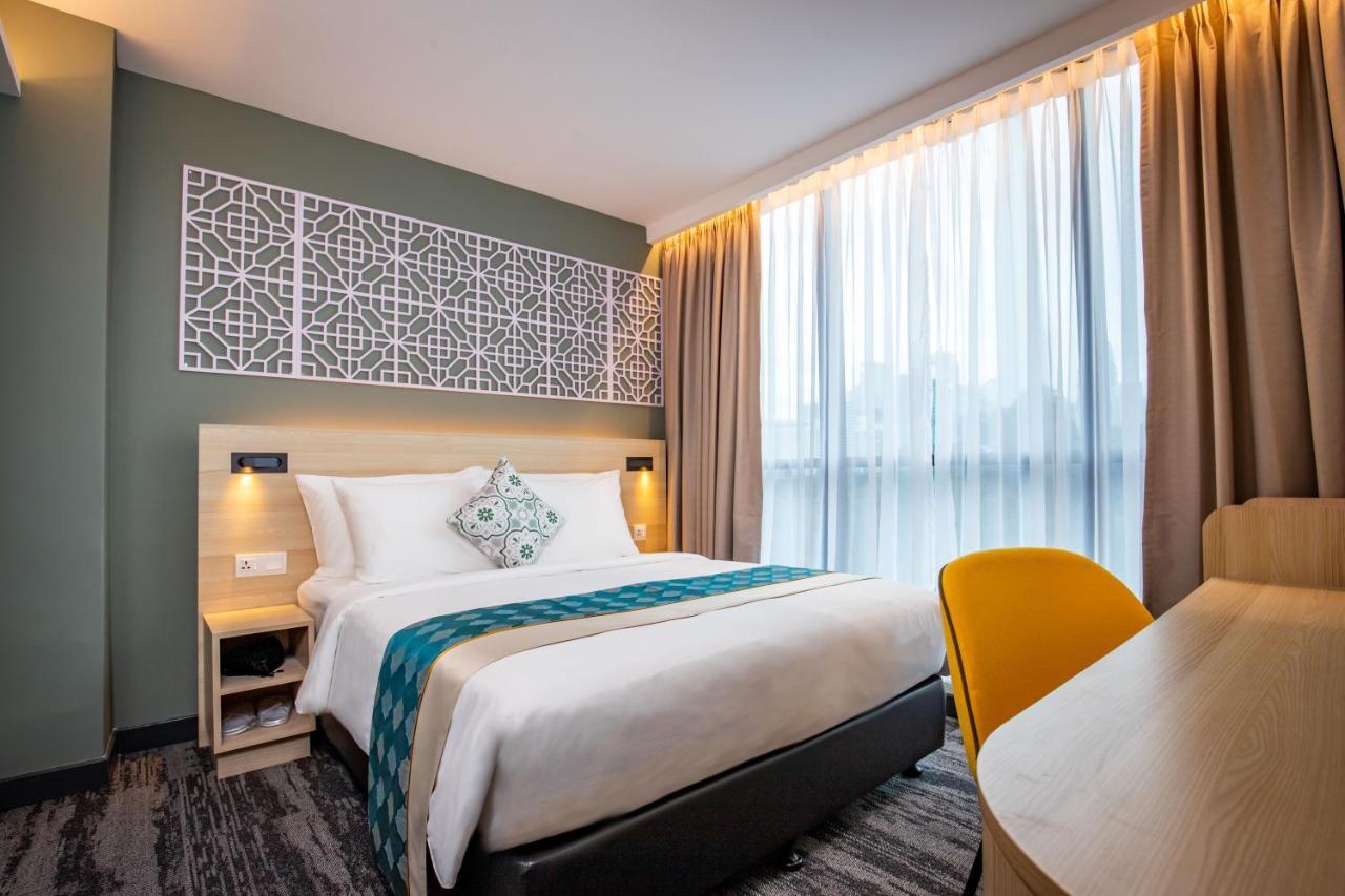 Hotel Santa Grand Signature 4*